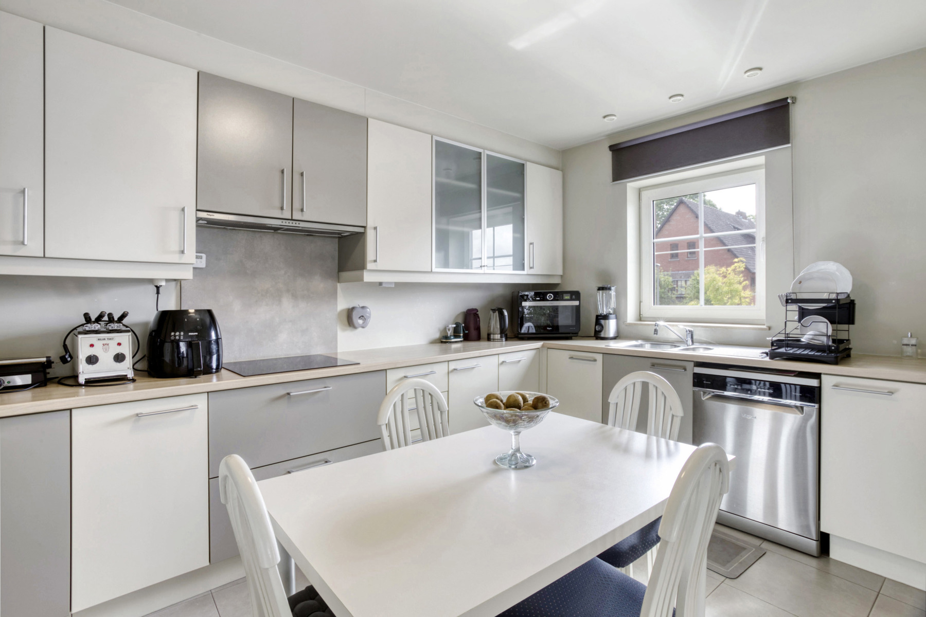 Instapklaar &amp; ruim app. (165 m²) met 2 slpk. &amp; 2 terrassen - foto 2