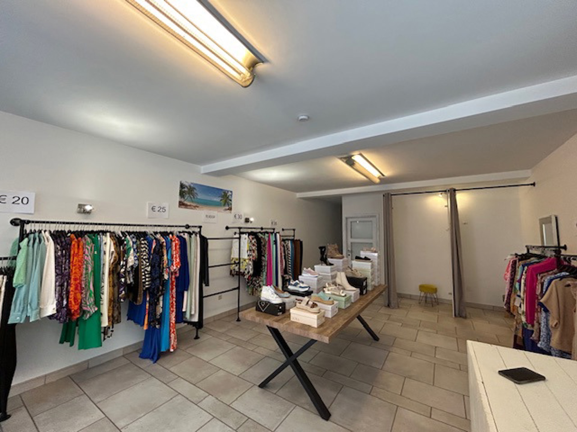 Commercial à louer à Zele - photo 2