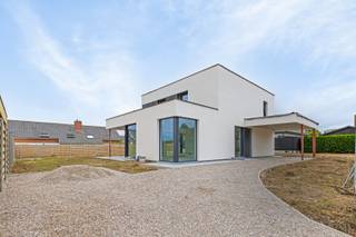 KANTWERK is een kleinschalig en uiterst energiezuinig nieuwbouwproject bestaande uit 3 gekoppelde woningen in landelijke stijl en één...