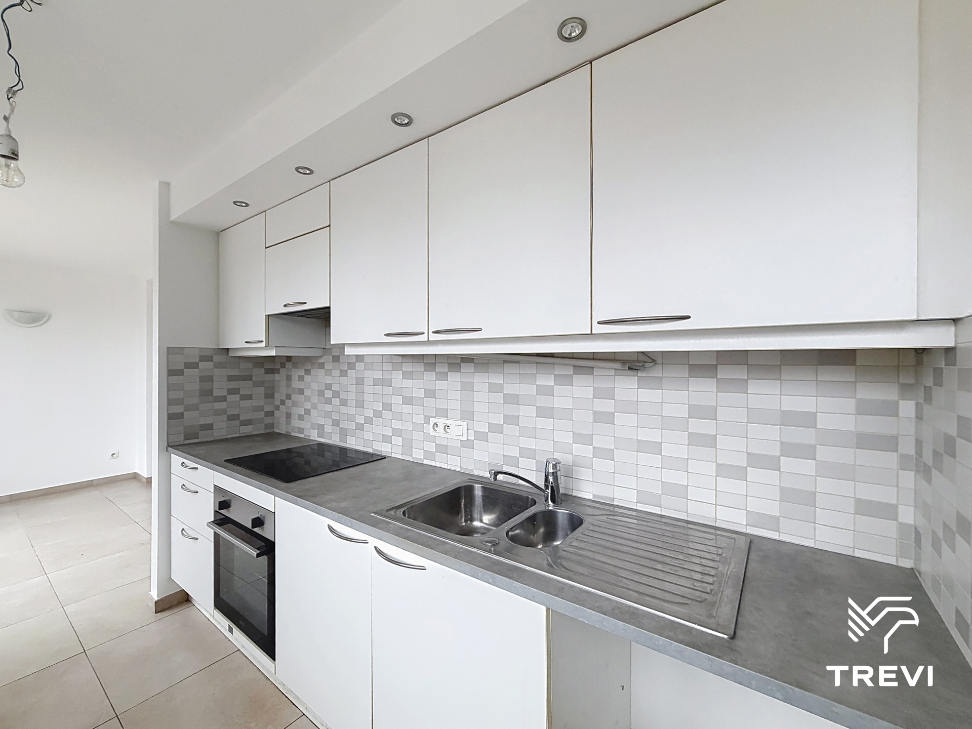 Opgeknapt penthouse met 1 slaapkamer - foto 5