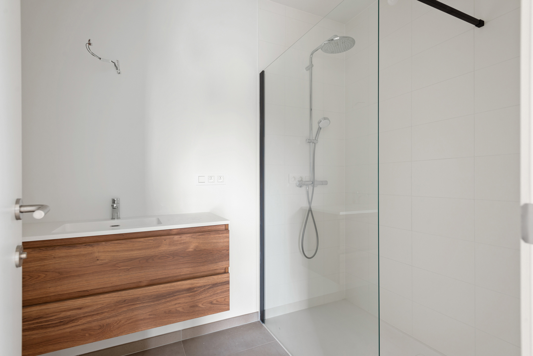 Nieuwbouwappartement met 2 slpk. + dressing/bureau en lift - foto 5