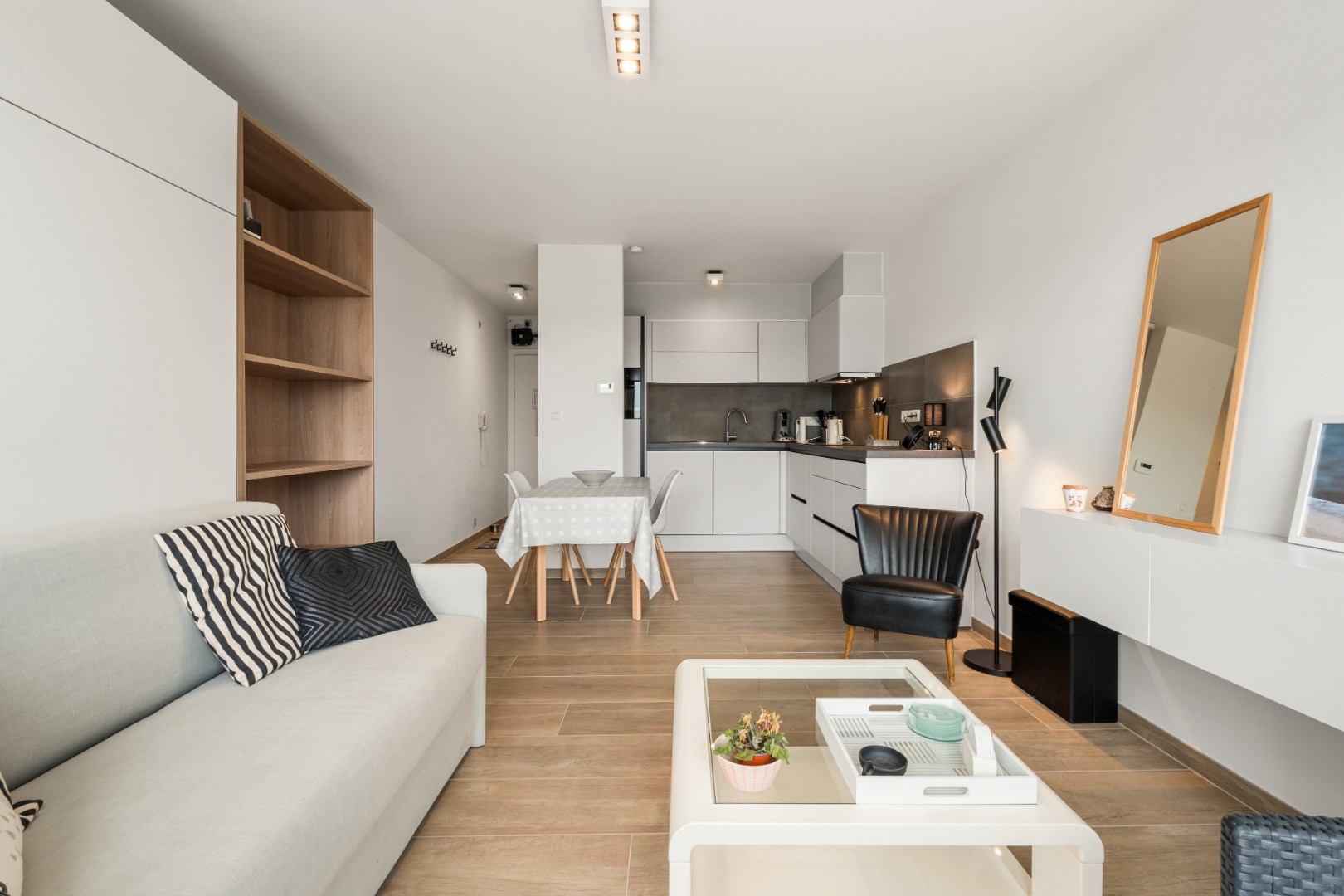 STUDIO ENTIEREMENT RENOVE AU CENTRE DE KOKSIJDE - photo 2