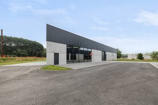 Ontdek dit gloednieuw KMO Project Gruuthuse in Oostkamp.Gelegen op strategische locatie in centraal West-VLaanderen van Project Gruuthuse. Momenteel...