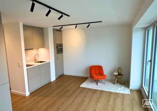 HEVERLEE: Charming recently renovated studio with pleasant terraceThis studio is located along the Celestijnenlaan which is a very good location in...