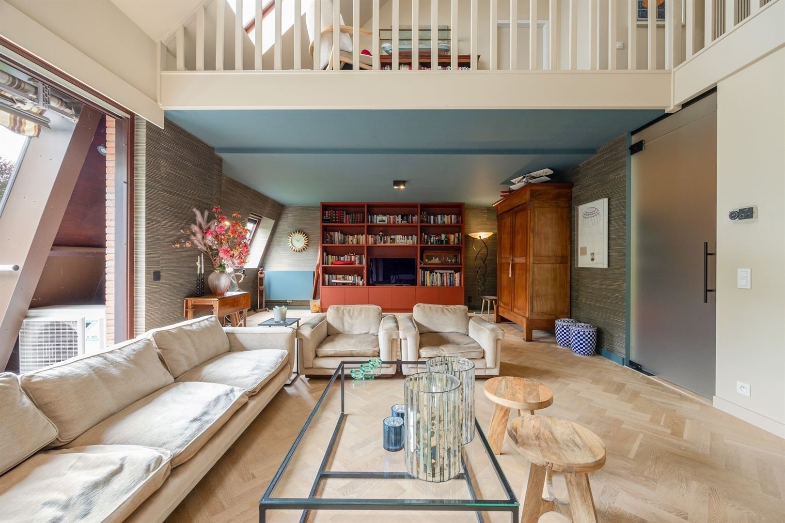 Smaakvol gerenoveerd zeer ruim appartement 250m² bij Koningshof-Schotenhof. - foto 4