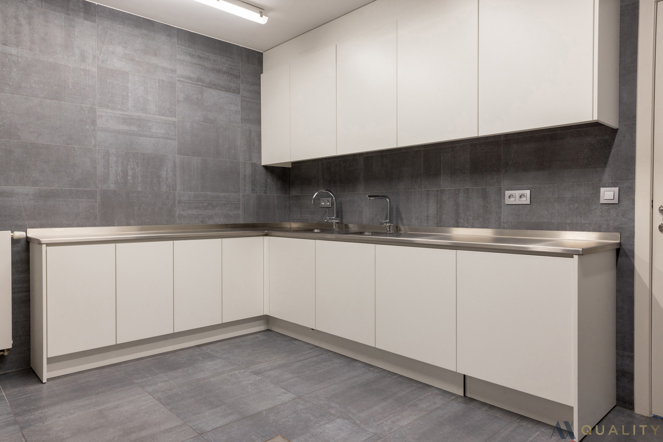 Instapklare kantoor- of praktijkruimte in het hart van Bornem - foto 2