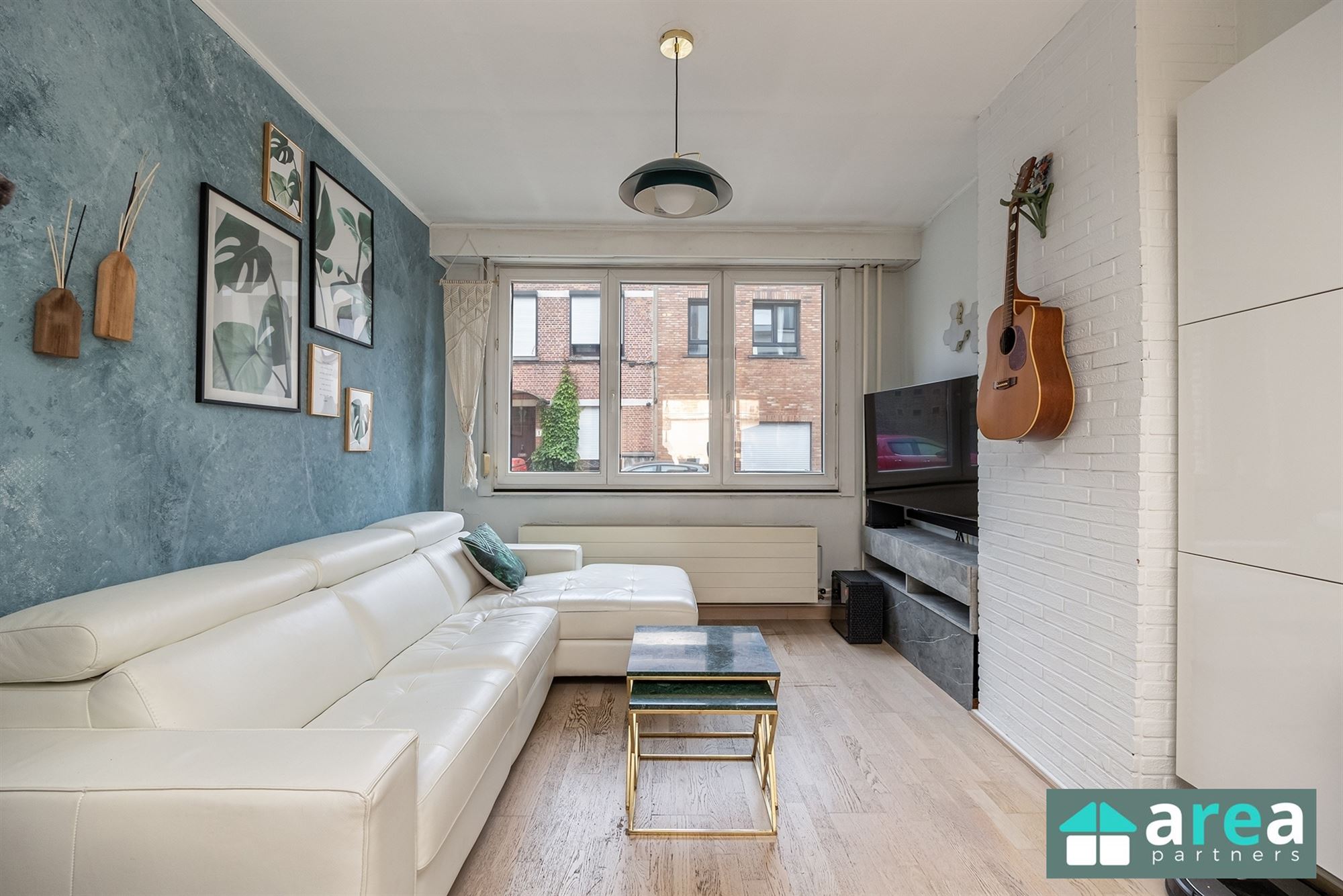 Charmante instapklare woning met 2slpk en koer! - foto 4