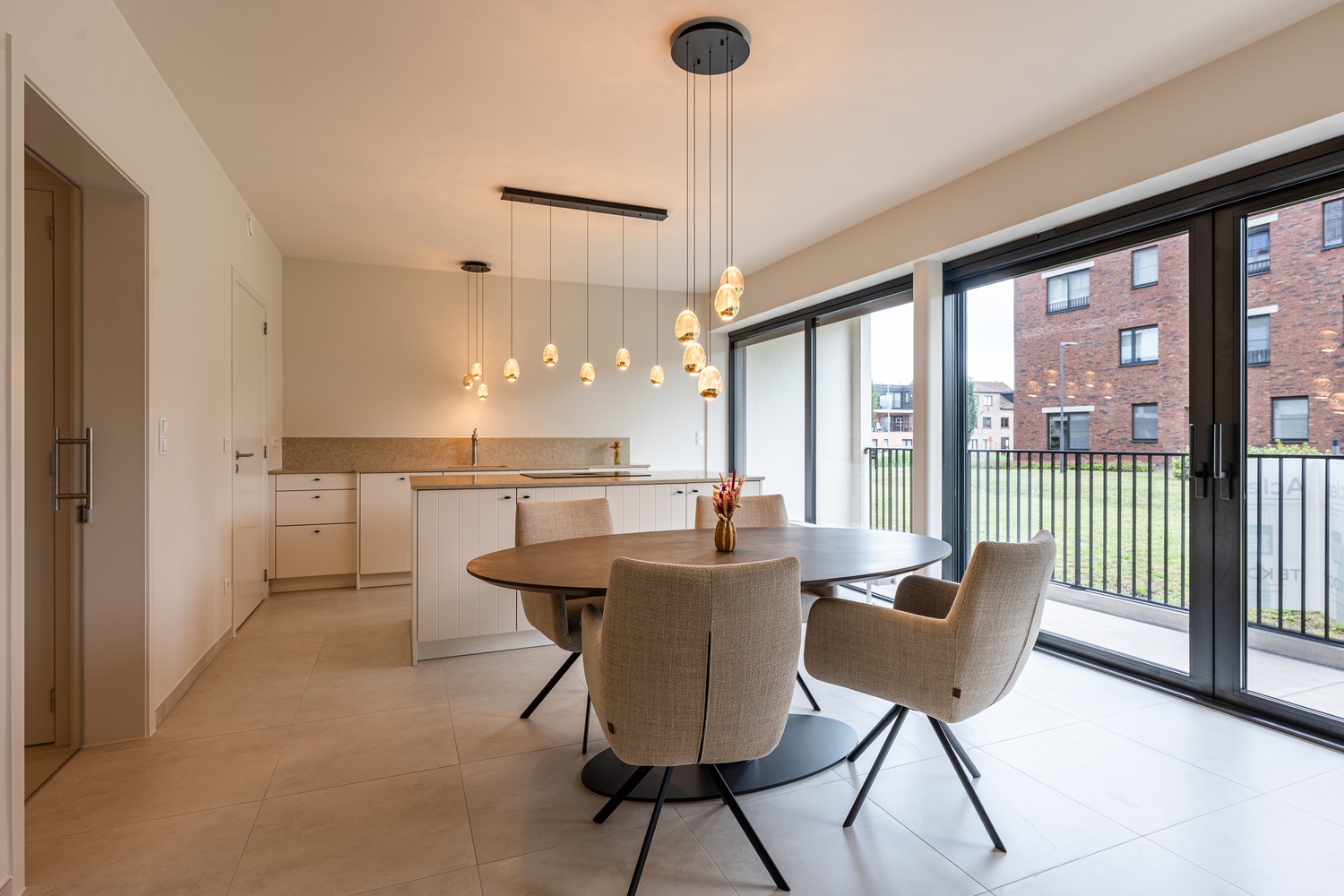 Hoogwaardig afgewerkt appartement met garage en ruim terras - foto 5
