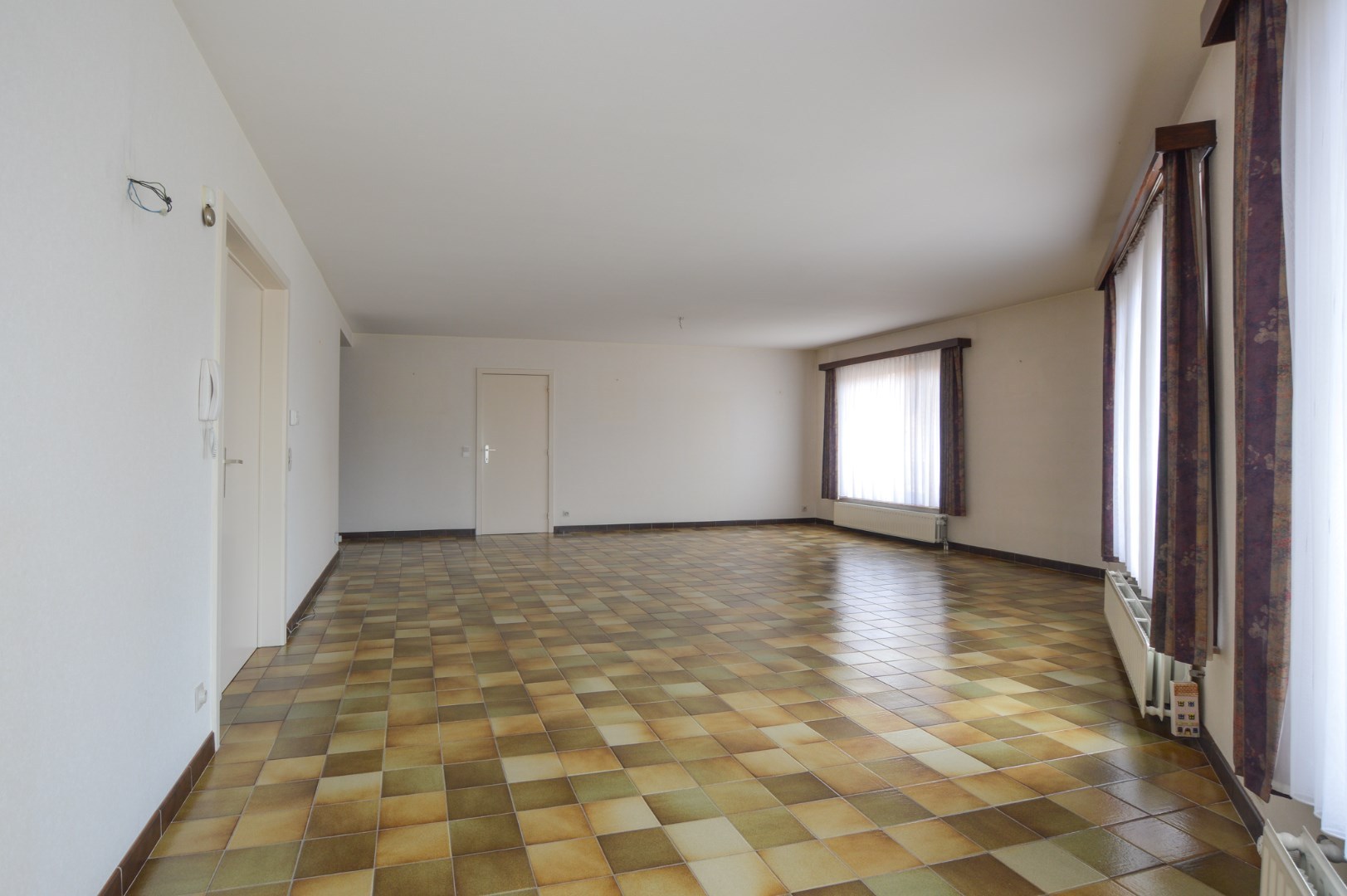 Ruim appartement gelegen in het centrum van Oudenburg - foto 5