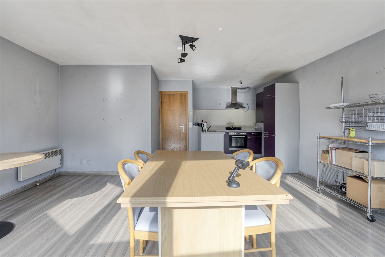 Op te knappen, lichtrijk 2-slpkapp. in centrum - foto 5