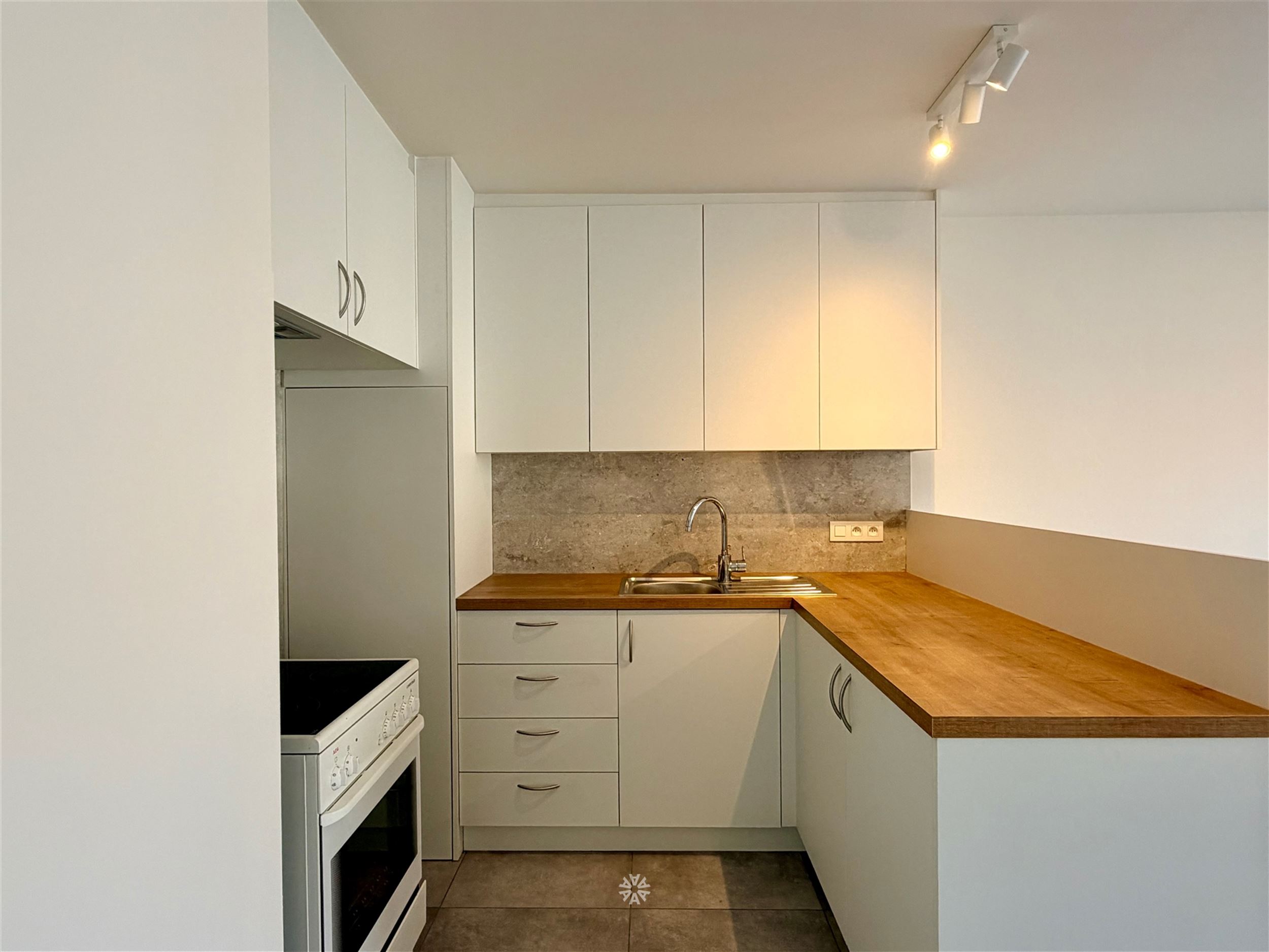 Lichtrijk appartement te huur in Sint-Amandsberg - foto 5