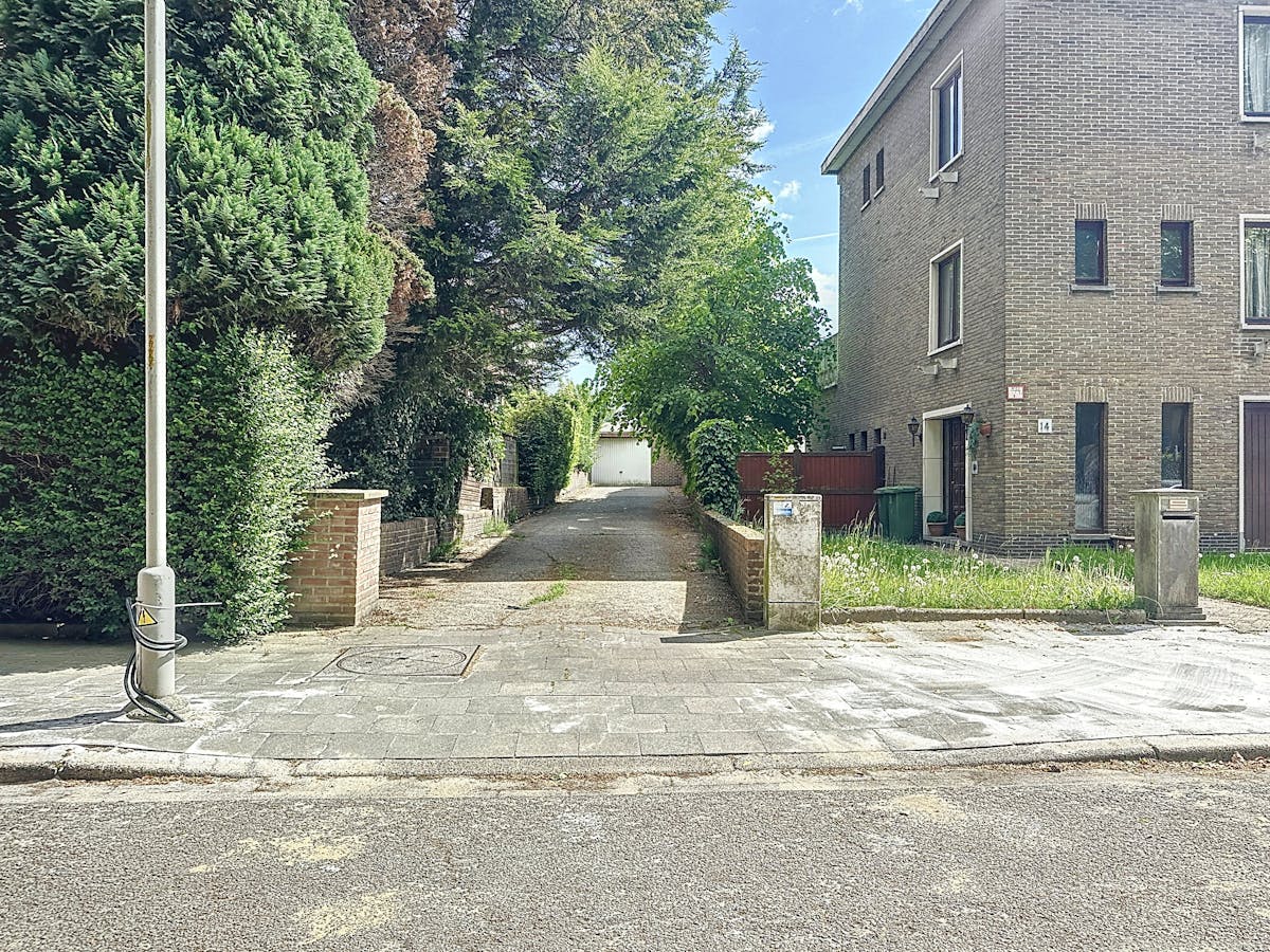 Autostaanplaats te koop in Wilrijk - foto 2
