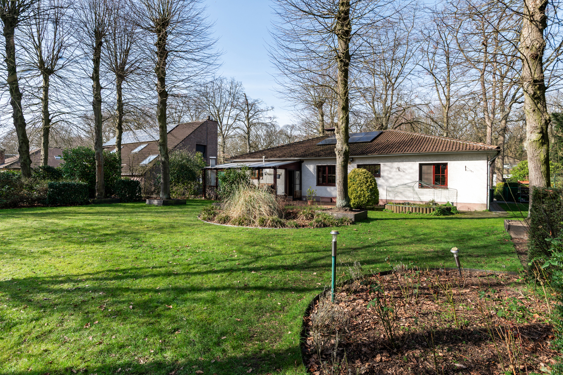 Charmante laagbouwvilla op 1.250 m² nabij centrum Kapellen - foto 2