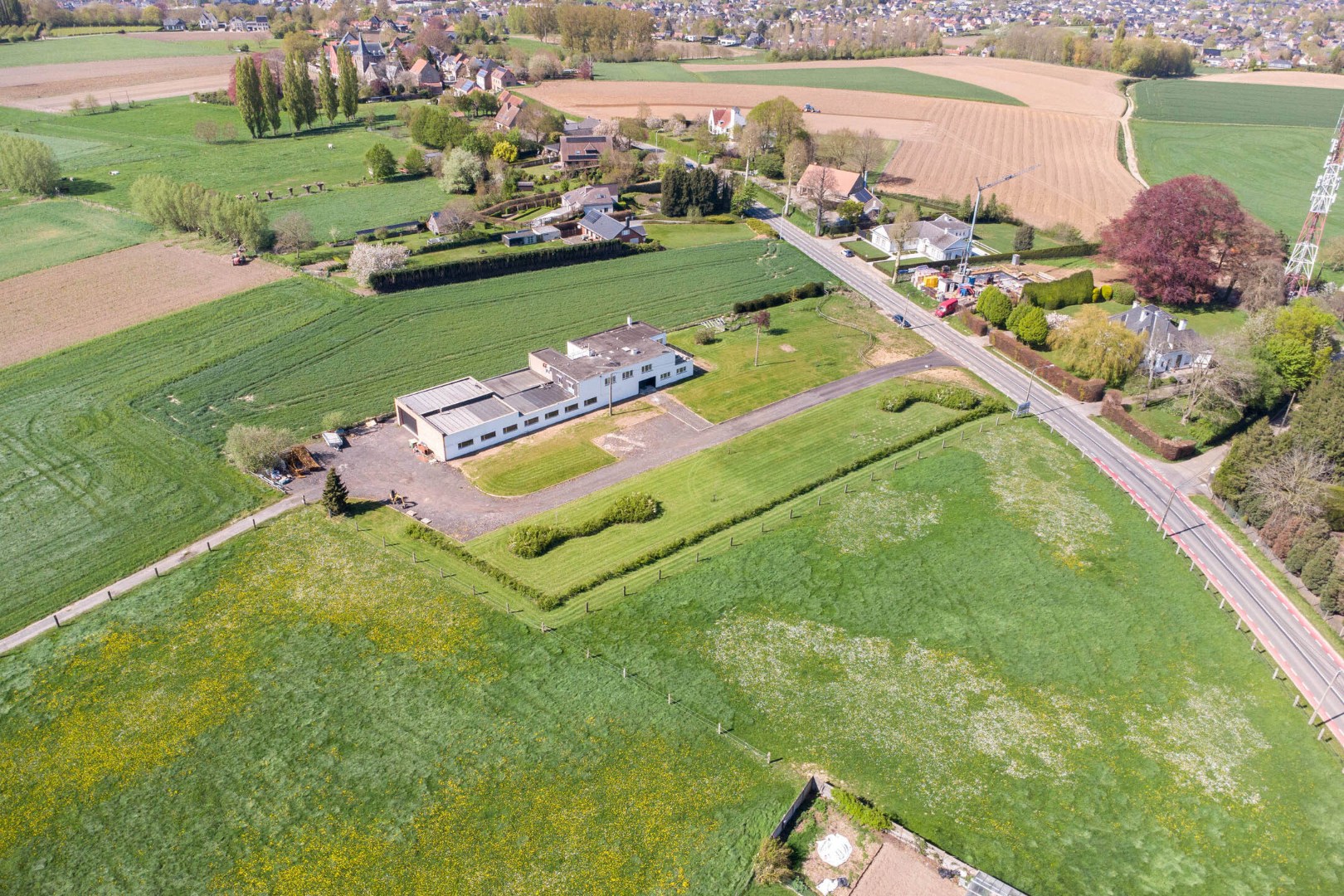Uitzonderlijke eigendom: combinatie tussen logistiek en residentieel vastgoed - foto 2
