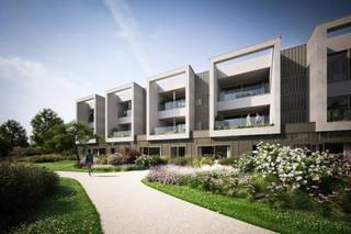 <strong>APPARTEMENT 30/003 IN WOONPROJECT TATTENEJUM TE STOKKEM.</strong><br /><br /><strong>KOOP AAN 6% BTW. CONTACTEER ONS VOOR DE VOORWAARDEN.</strong><br /><br /><strong>KENMERKEN</strong><br />- Verdieping: 0<br />- 2 Slaapkamers<br />- Oppervlakte: 90,94m2<br />- Terras: 15,38m2<br /><br /><strong>ALGEMEEN</strong><br />Met veel plezier stellen wij “Tattenejum” aan u voor: een duurzaam en energie-efficiënt woonproject in het centrum van Stokkem. Het project is genoemd naar de voormalige school die stond op deze site. Met veel aandacht voor wooncomfort en duurzaamheid, is dit een aantrekkelijke thuishaven voor jong en oud. <br /><br />Tattenejum bestaat uit verschillende woningtypes voor iedereen en iedere gezinssituatie. Zo zullen er <strong>7 woningen</strong> gebouwd worden, <strong>35 appartementen</strong>, <strong>18 urban lofts</strong> & <strong>3 handelsruimten</strong>. <br /><br /><strong>INDELING</strong><br />GEBOUW A & B omvatten samen <strong>35 appartementen</strong> met een <strong>bewoonbare oppervlakte van 69m² tot 159m²</strong> en met een keuze uit 1, 2 of 3 slaapkamers. In dit gebouw bevinden zich op het gelijkvloers ook de handelsruimtes. <br />GEBOUW C voorziet <strong>18 urban lofts</strong> met een <strong>bewoonbare oppervlakte van 70m² tot 144m²</strong> en met een keuze uit 1, 2 of 3 slaapkamers. <br />GEBOUW D bestaat uit <strong>7 woningen</strong> met allen 3 slaapkamers en hebben een <strong>oppervlakte van 140m² tot 198m²</strong>.<br /><br /><strong>PARKEREN & BERGING</strong><br />Voor een optimaal comfort is er ondergrondse een parkeerkelder voorzien waar zich de autostaanplaatsen en kelderbergingen bevinden (bij te kopen). De autostaanplaatsen worden standaard voorzien van bekabeling voor een oplaadpunt voor elektrische wagens. <br /><br /><strong>AFWERKING</strong><br />De afwerking van de appartementen en woningen zal gebeuren aan de hand van <strong>drie unieke afwerkingsstijlen</strong>, door interieurarchitecten samengesteld. Deze stijlen bieden u de vrijheid om uw woning of appartement naar wens te personaliseren, terwijl tegelijkertijd de harmonie binnen het project behouden wordt. Of u nu van een tijdloze look, klassieke sfeer of moderne stijl houdt, er zijn opties voor elke smaak. U beslist! <br /><br /><strong>E-PEIL 0</strong><br />De appartementen van Tattenejum hebben allen een <strong>E-peil van E0</strong>. Door middel van individuele geothermische warmtepompen heeft u een toekomst gericht verwarmingssysteem waarmee u tevens kan koelen. Voor ieder appartement zijn er voldoende zonnepanelen voorzien om het verbruik van de warmtepomp, de ventilatie én het gemiddeld huishoudelijk elektriciteitsverbruik te dekken. <br />Enkele voordelen: <br />- Vrijstelling op de onroerende voorheffing (5j)<br />- Passieve koeling voor een optimaal zomercomfort<br />- Energiezuinig appartement<br /><br /><strong>PRIJZEN</strong><br />De vermelde prijzen zijn exclusief BTW op de constructie, verkooprechten op de grond, ereloon notaris, opzoekingskosten, aandeel basisakte en kosten nutsvoorzieningen. Contacteer ons voor een kostenraming.<br /><br />Bekijkt u deze advertentie via een aanverwante vastgoedsite, surf dan zeker naar onze website <strong>www.N78vastgoed.be</strong> voor een uitgebreide beschrijving en foto's. Meer informatie: <strong>+32 (0)89 86 18 88</strong> of <strong>info@N78vastgoed.be</strong>.