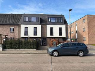 Charmant dakappartement met terras en groen uitzicht op steenworp van centrum Turnhout • EPC 101kWh/m²jaar • Gemeenschappelijke kost...