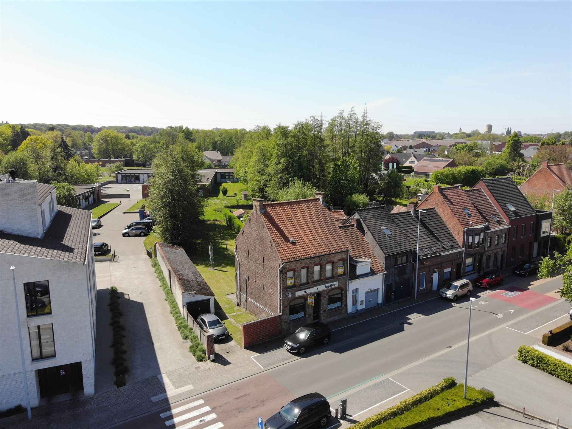 Halfopen woning - foto 2