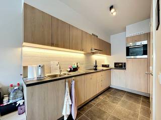 LOCATION:Living at a unique location in Aalter? This ready-to-move-in apartment combines a central location with easy accessibility. Within...