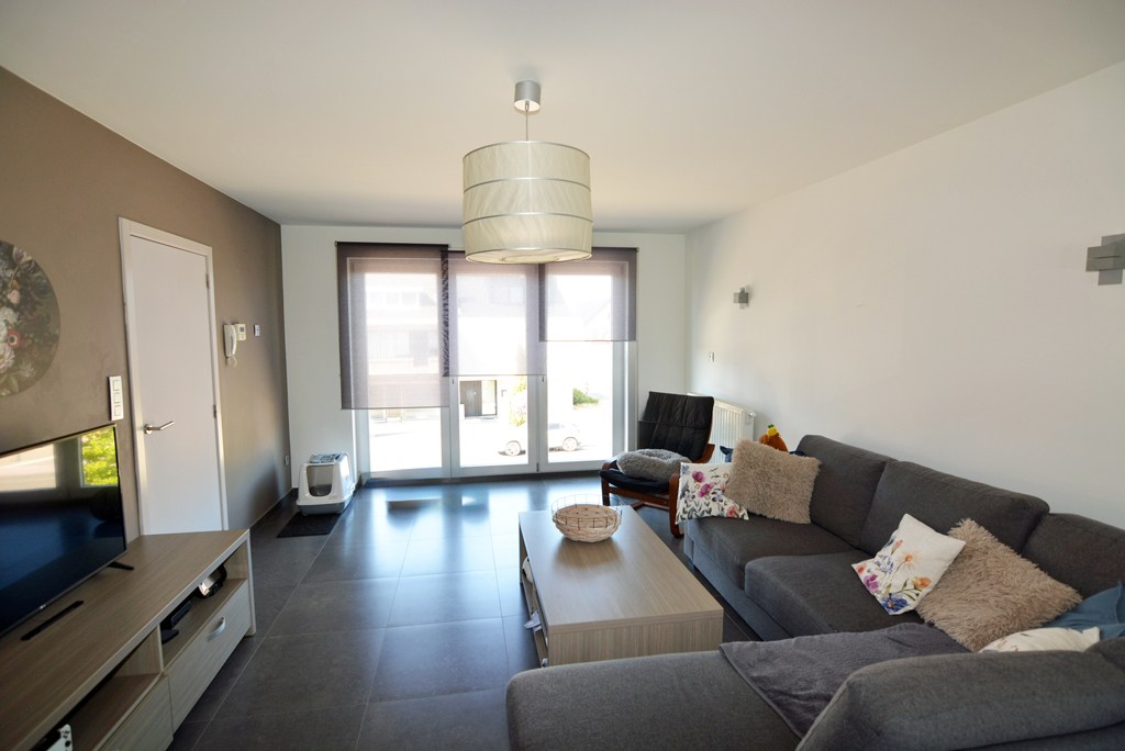 Apartment for rent in Neeroeteren with 3 bedrooms - photo 4