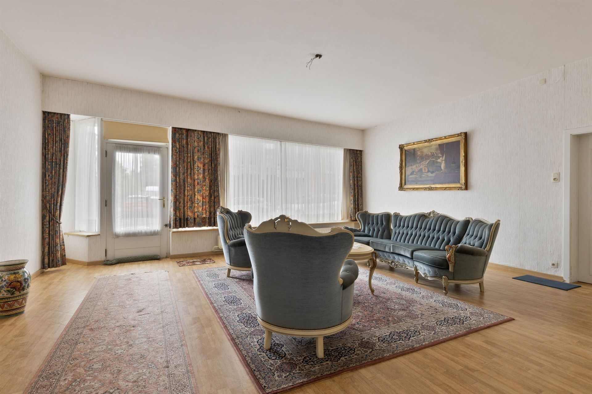 Ruime en solide woning met aangename leefruimtes op 2a 84ca  - foto 4