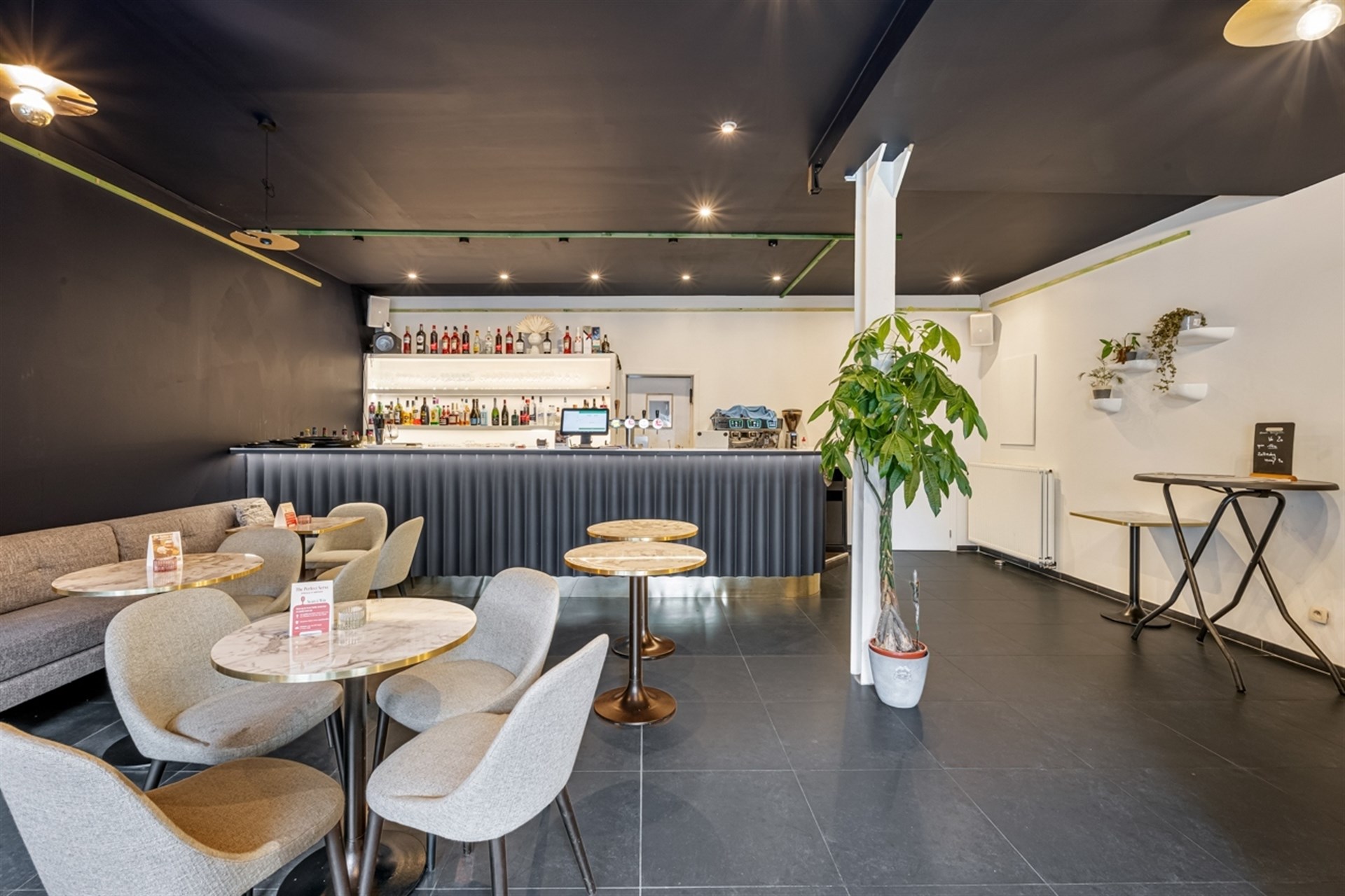 Veelzijdige horecazaak over te nemen op topligging in Aalst - foto 2