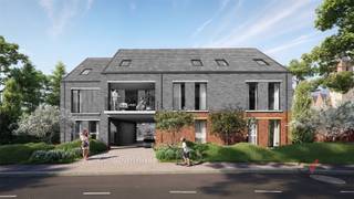 <p>Op zoek naar een hedendaagse woonervaring in een rustige omgeving? Dan is dit moderne, gelijkvloerse appartement in het hart van Tildonk het ontdekken waard.</p><p>Bij het binnenkomen word je meteen aangetrokken door een lichtrijke en open leefruimte die naadloos overgaat in de moderne keuken, ideaal voor wie graag een leuke kookavond wil beleven. Het appartement beschikt over 3 volwaardige slaapkamers en een strak afgewerkte badkamer.</p><p>Daarnaast is er ook een aangenaam terras voor een frisse neus te halen of een gezellige avond te organiseren.</p><p>De ligging combineert een vlotte bereikbaarheid naar Leuven, Mechelen en Brussel, maar ook een aangename woonomgeving met winkels, scholen en groene wandelroutes op korte afstand.</p><p>Zie jij jezelf hier al thuiskomen? Neem dan snel contact op met Lauren van Gilles Vastgoed.</p><p>*Prijs excl. BTW, registratierechten, notariskosten en autostaanplaats; indien 6% BTW van toepassing totaalprijs van €578.760,00 (incl. BTW en registratierechten)</p>