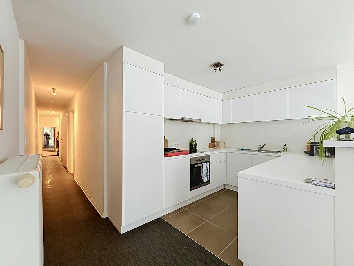 Gelijkvloers 1-slaapkamerappartement te huur in Kortrijk! - foto 5