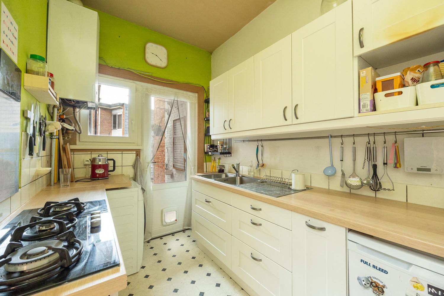 VERKOCHT Lichtrijk appartement met 3 slaapkamers - foto 5