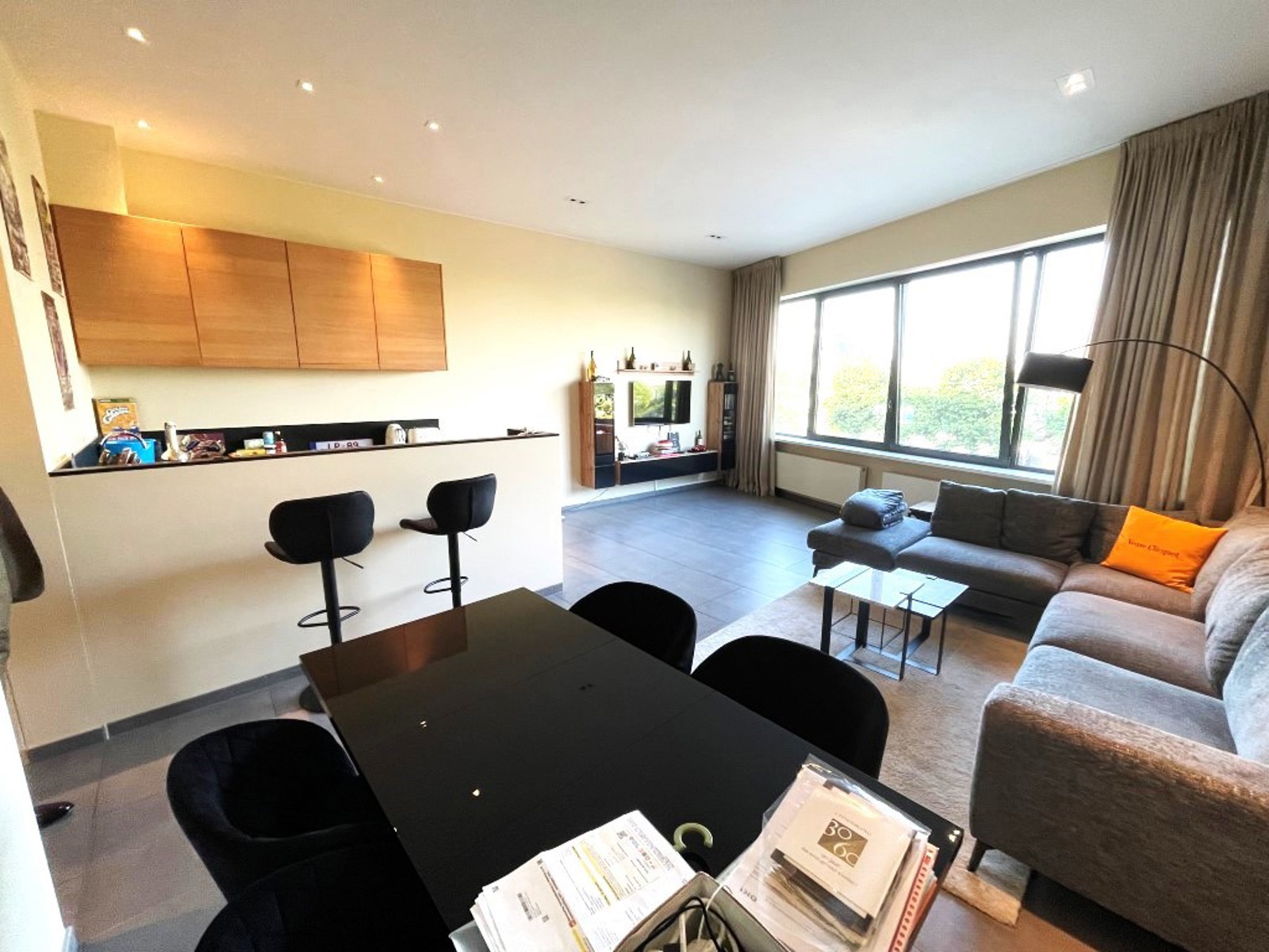 Appartement te huur in Antwerpen met 1 slaapkamer - foto 2