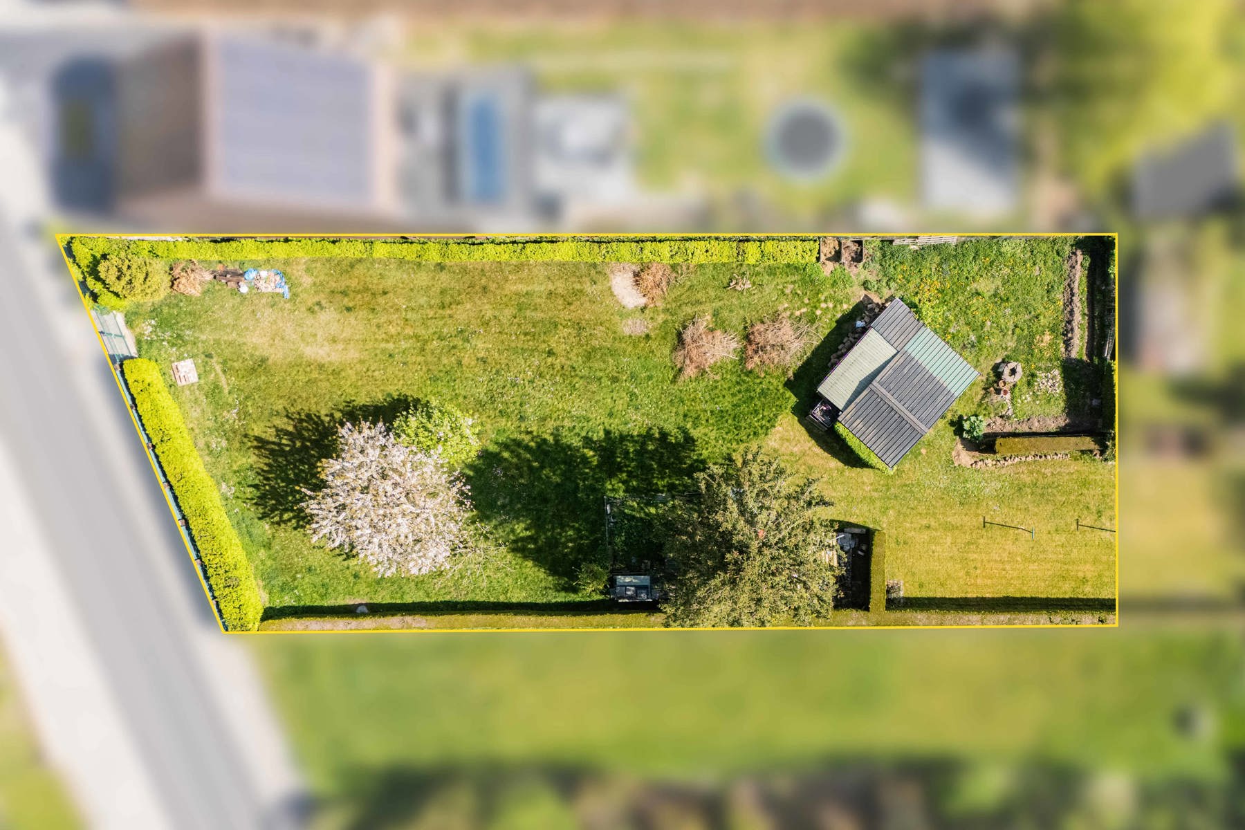 Bouwgrond met zuidgerichte tuin voor HOB - foto 1