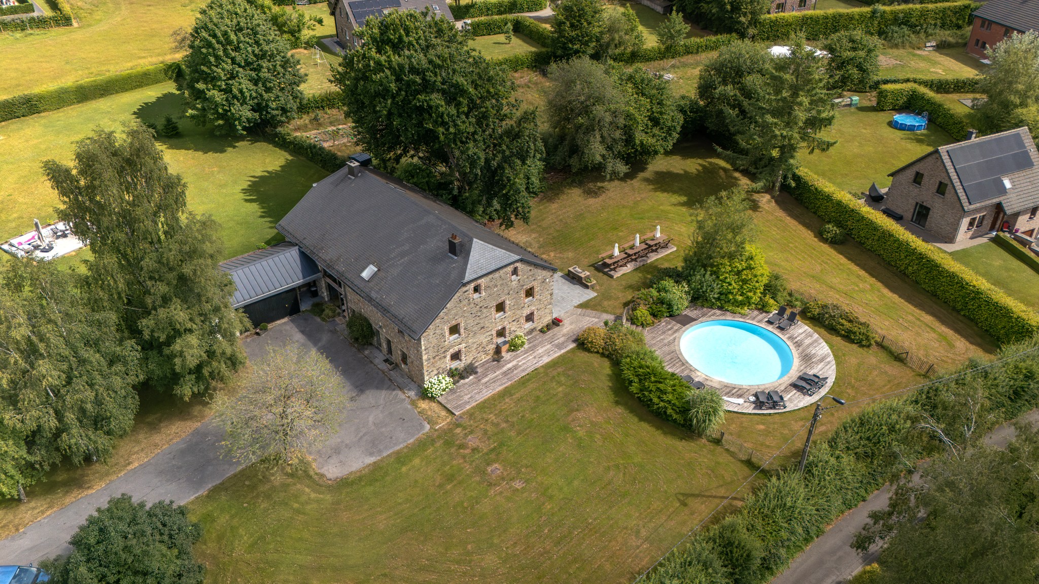 Authentieke gerenoveerde hoeve met zwembad en wellness in Malmedy - foto 2