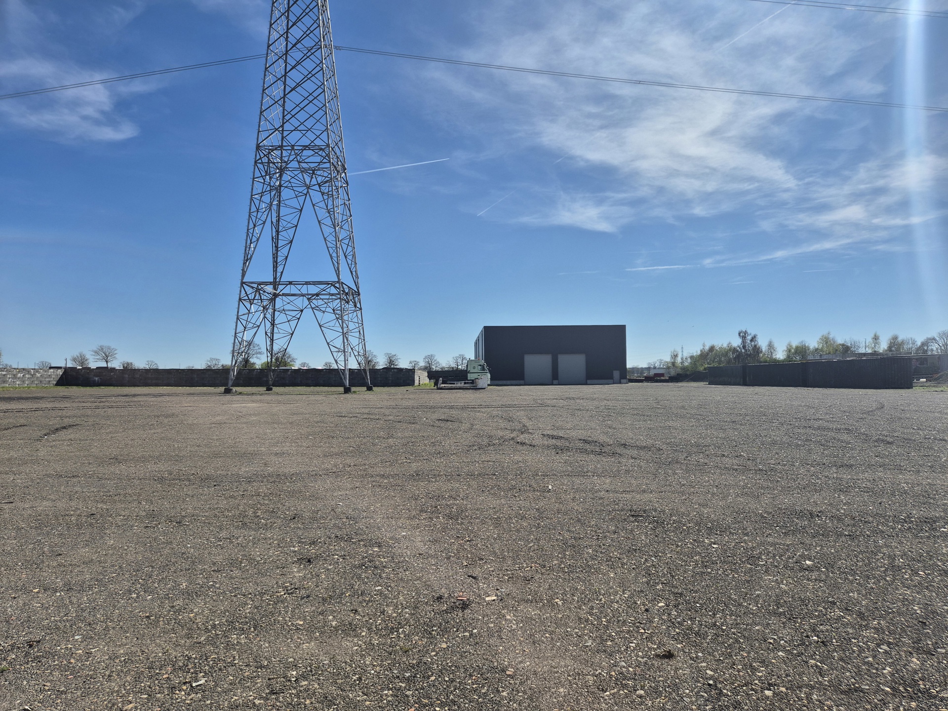 Te koop: Perceel van 17.359m² op IT Kanaal-Noord te Bree - foto 1