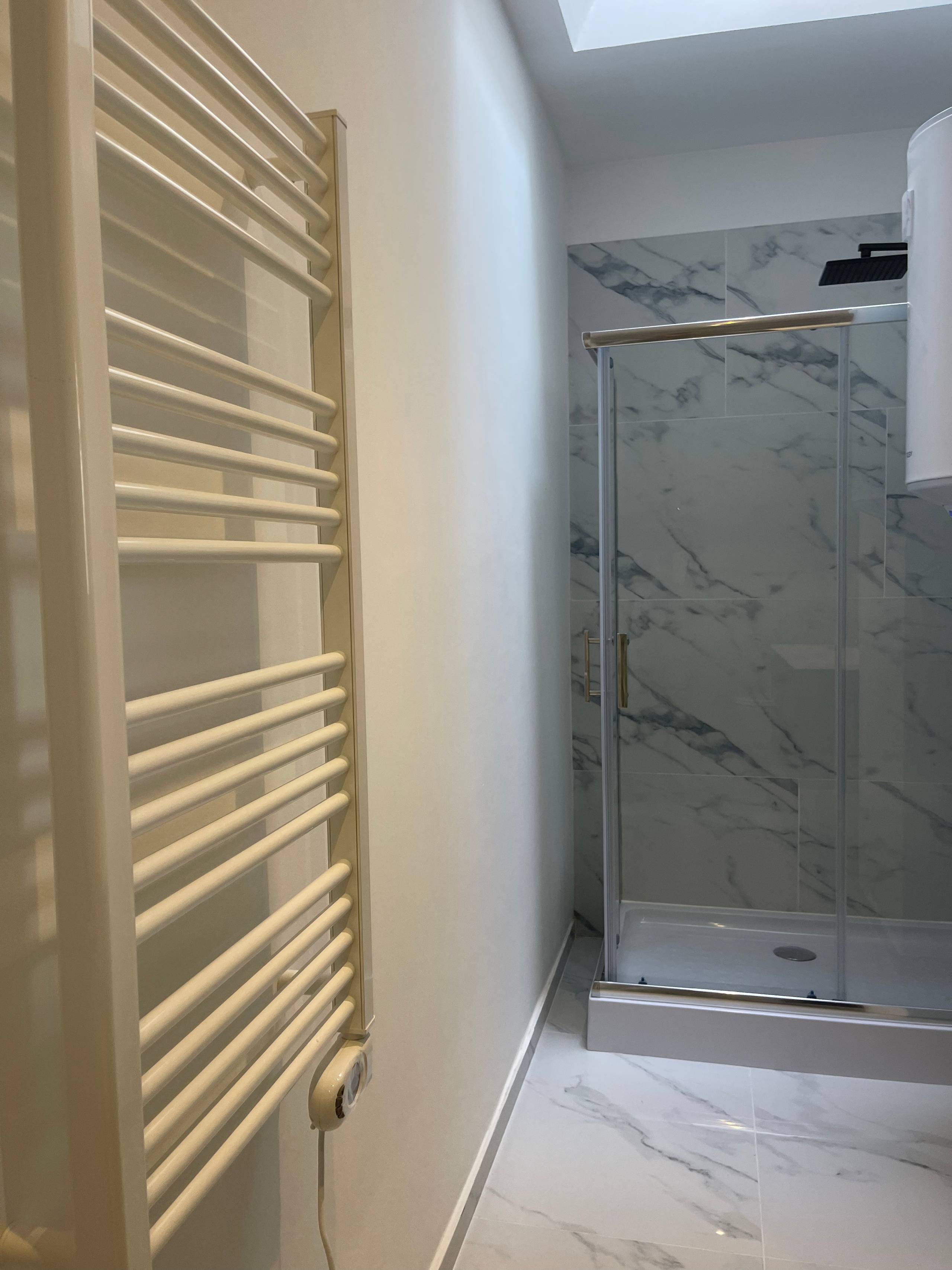Ruime studio , luxe, instapklaar! - foto 4