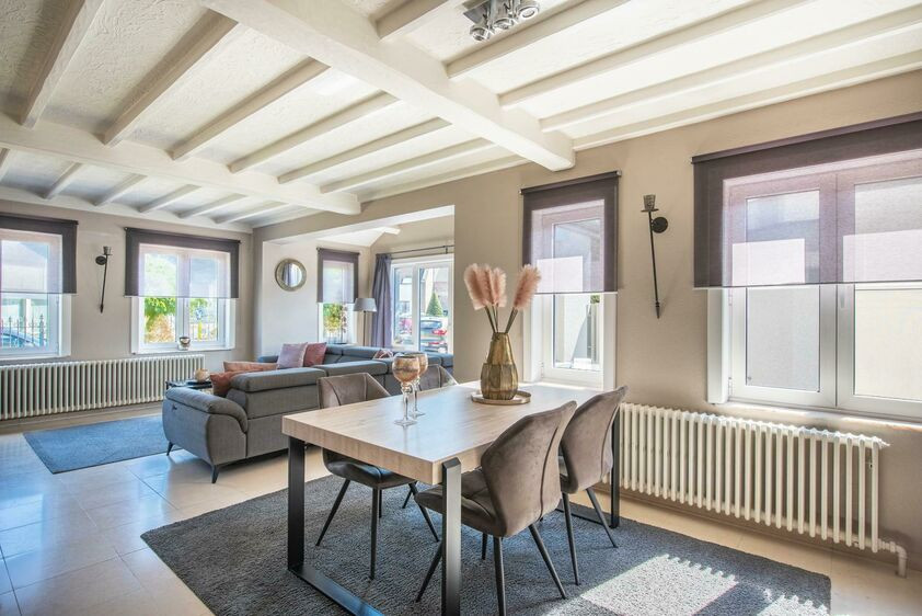 HANDELSZAAK MET WOONST OP TOPLOCATIE IN VROENHOVEN. - photo 4