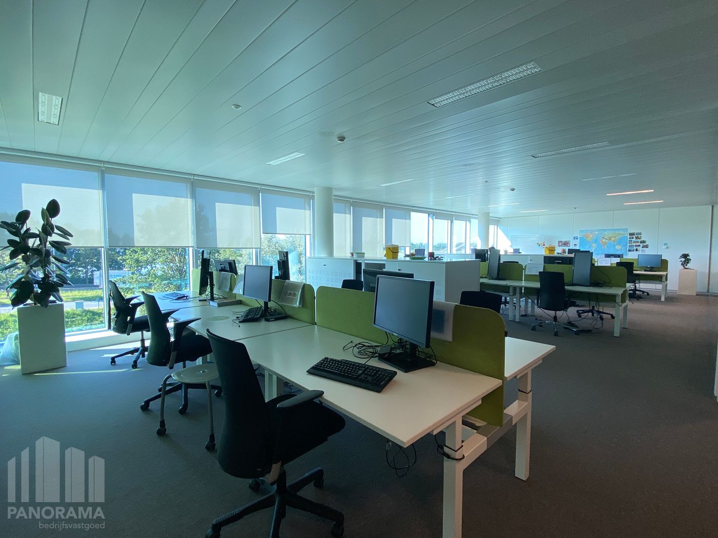 Bureaux haut de gamme de 625 m² à louer dans les Blue Towers - photo 5