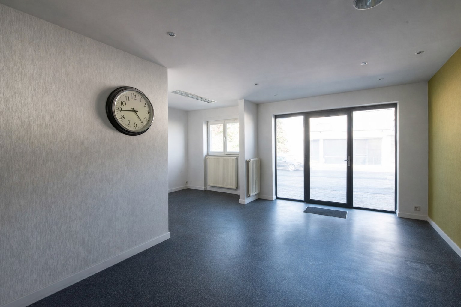 Duffelsesteenweg 84 - Commercieel Gelijkvloers met Sterke Visibiliteit te Kontich - foto 3