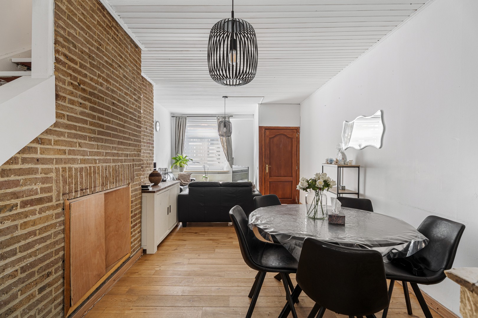 Te renoveren gezinswoning op toplocatie nabij centrum Gent - foto 4