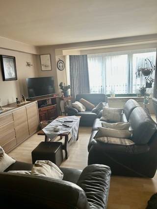 Op een topligging in Middelkerke, langs de Duinenweg, bevindt zich dit aangename en goed onderhouden appartement in de Residentie Noorderbries...