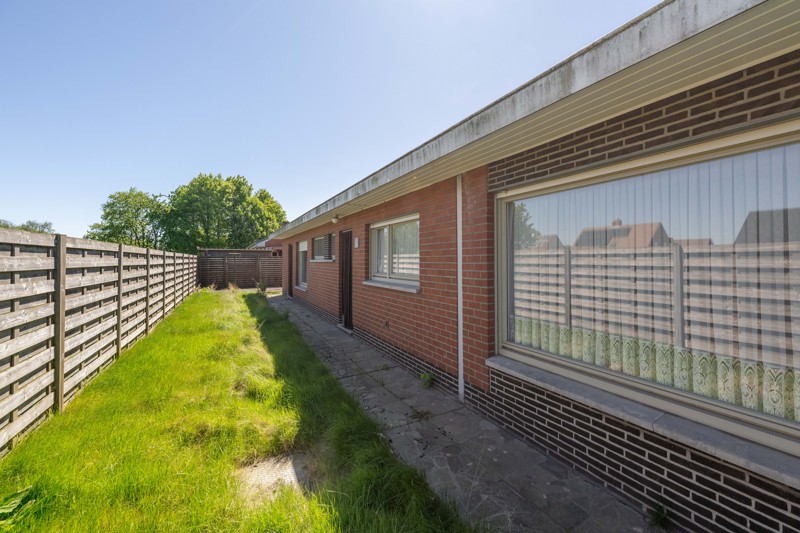 Alleenstaande gelijkvloerse woning met tuin, 3 slaapkamers en inpandige garage centrum wakken TE KOOP - foto 4