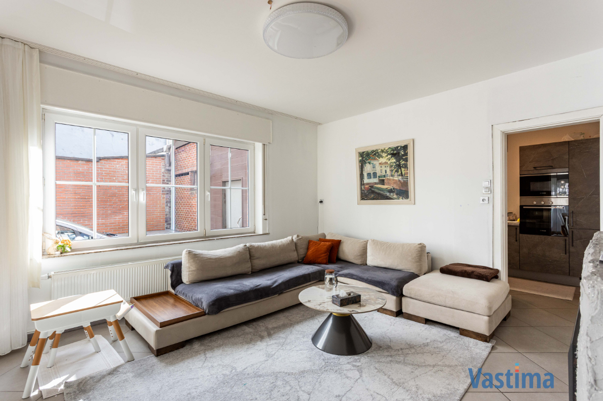 Rustige gelegen gezinswoning met tuin - foto 3