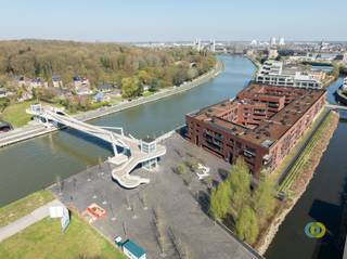 Wil jij jouw onderneming vestigen op een toplocatie? Dit prachtige handelspand aan ’t Sas, midden in de 4 Fonteinen-site, biedt alles wat je...