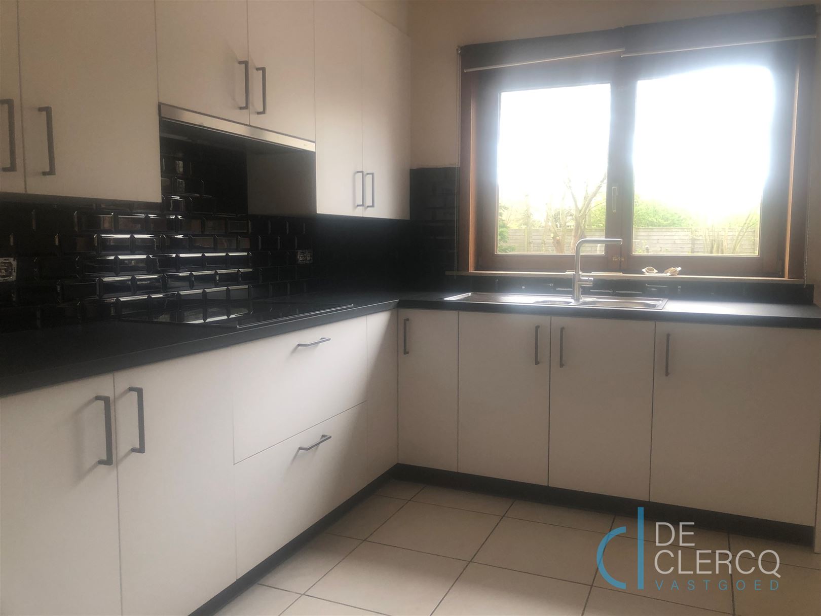 Charmante woning TE HUUR op toplocatie in Lochristi! - foto 3