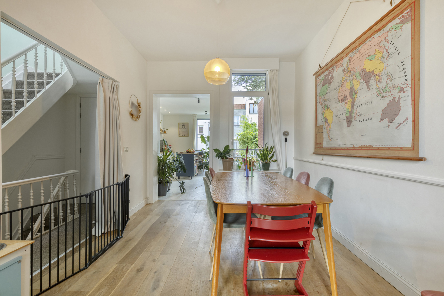 Gerenoveerde woning met 4 slaapkamers, garage en stadstuin. - foto 5