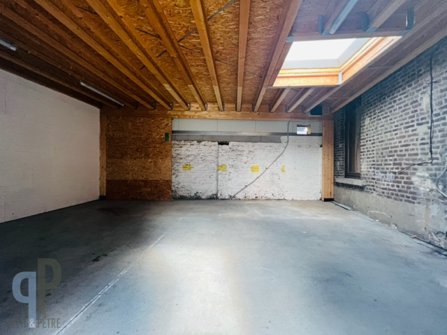 Handelspand met 5 slk, vernieuwde garage en atelierruimte - foto 5