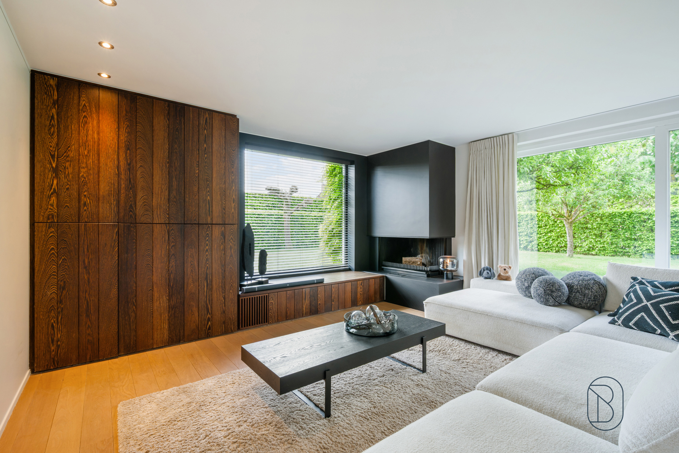 Stijlvolle villa in gegeerde villapark te Waregem.  - foto 2