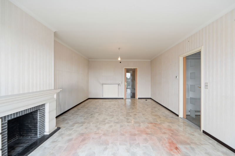 Ruim appartement met twee slaapkamers in centrum Roeselare - foto 4