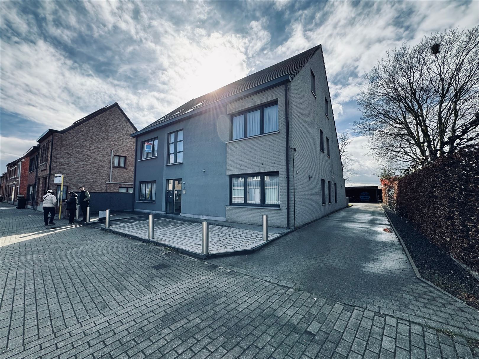 Instapklaar recent appartement met autostaanplaats - foto 1