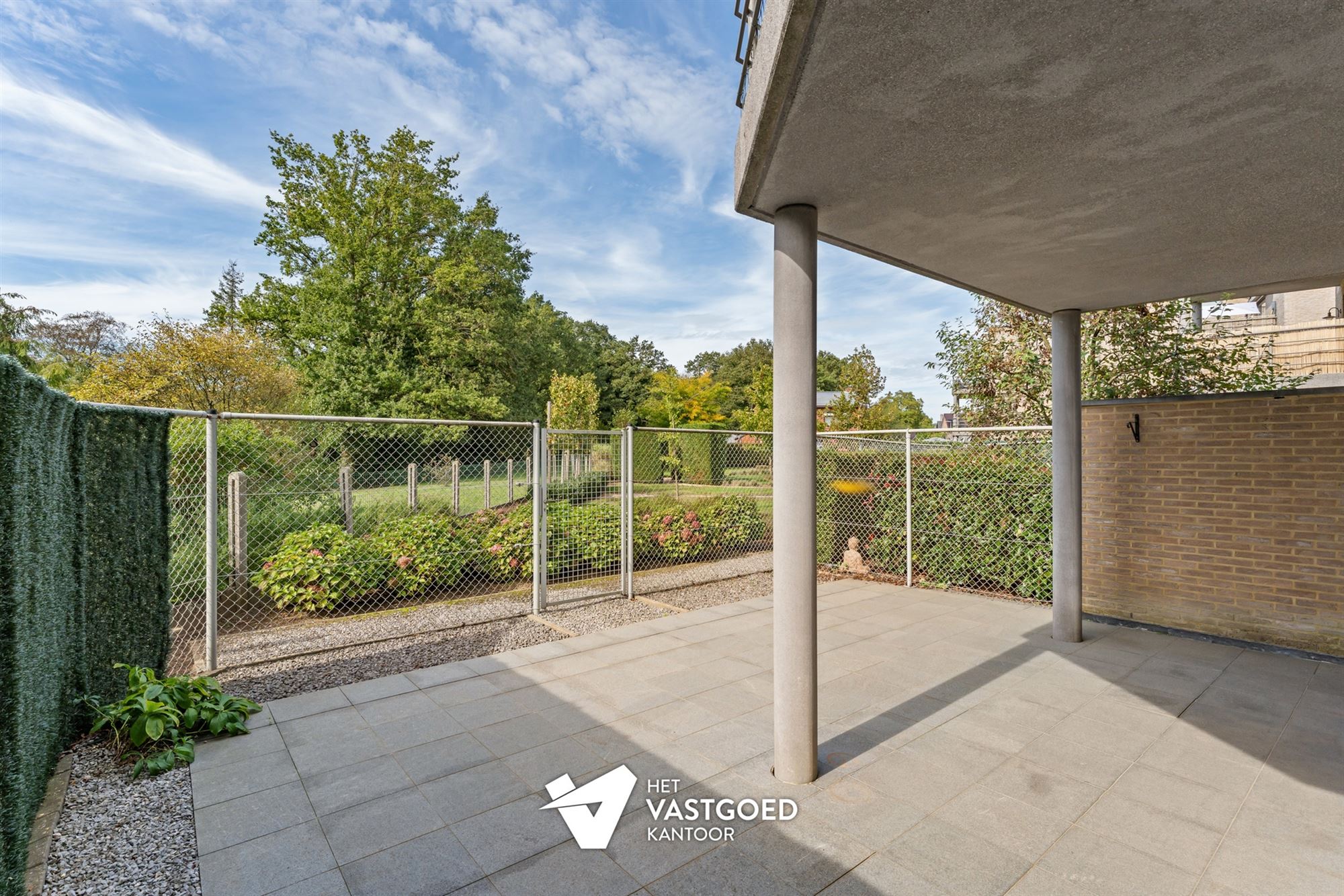 RUIM 2 SLAAPKAMER APPARTEMENT MET ZICHT OVER DE GEMEENSCHAPPELIJKE TUIN - foto 4