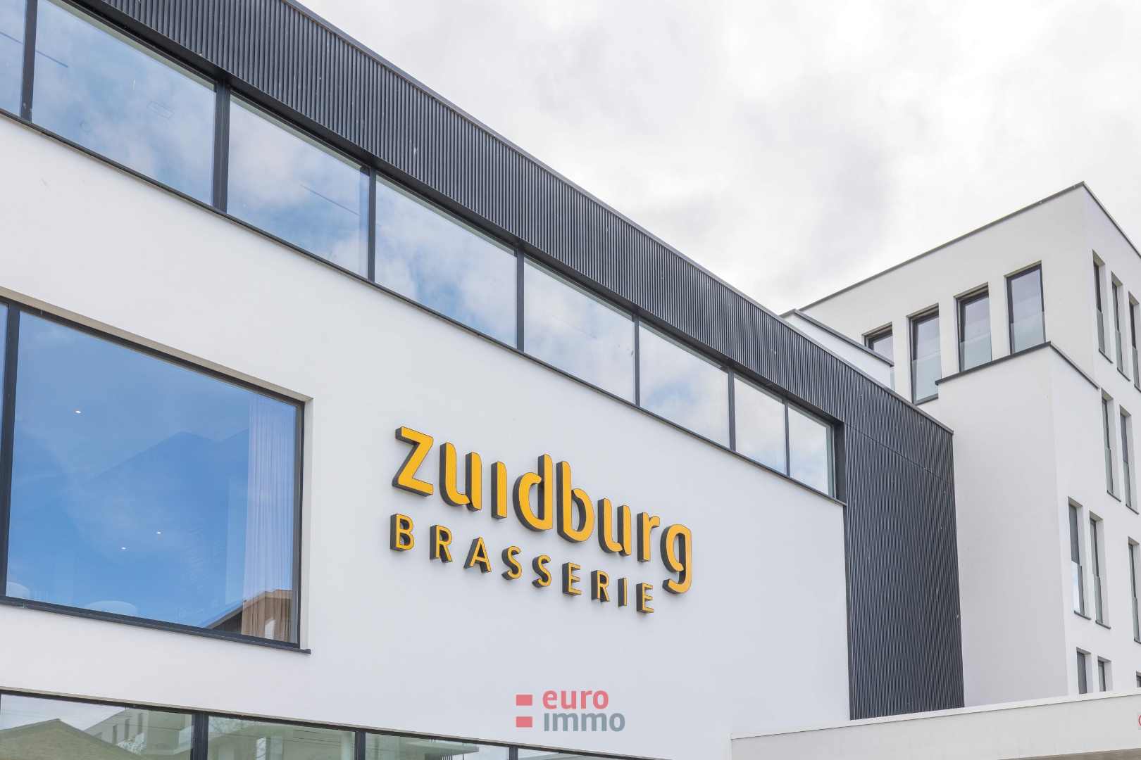 Luxueus uitgeruste assistentiewoning in Veurne! - foto 1