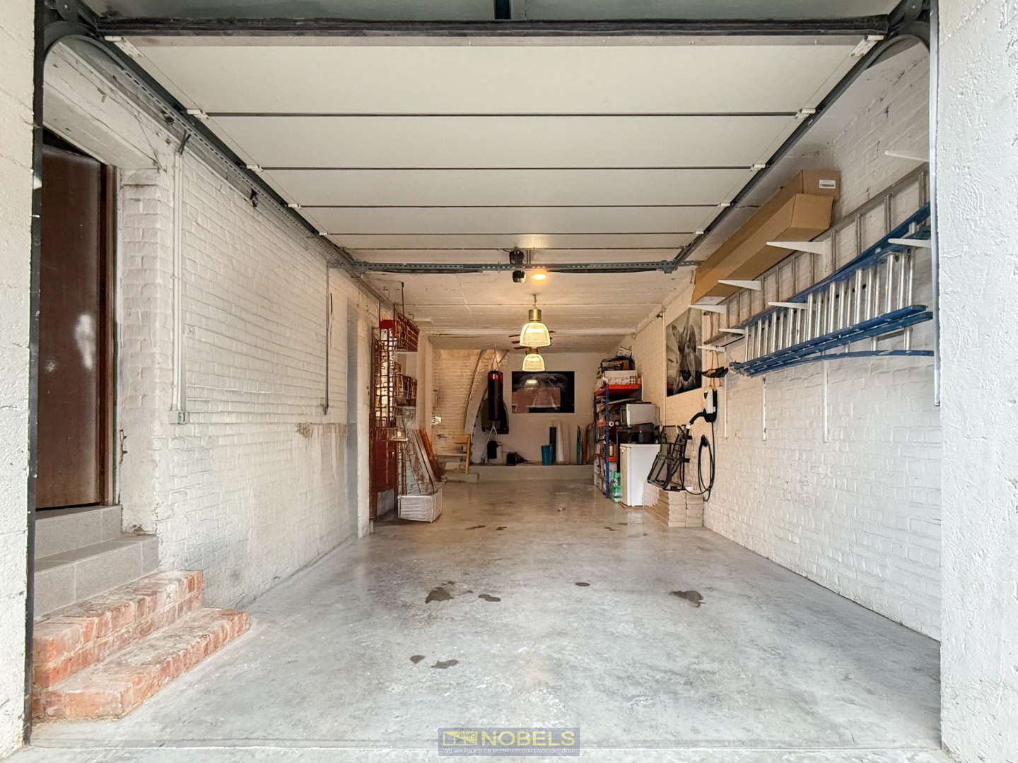 Te koop, duurzaam gerenoveerd magazijn (160m²) met kantoor te Ronse - foto 3